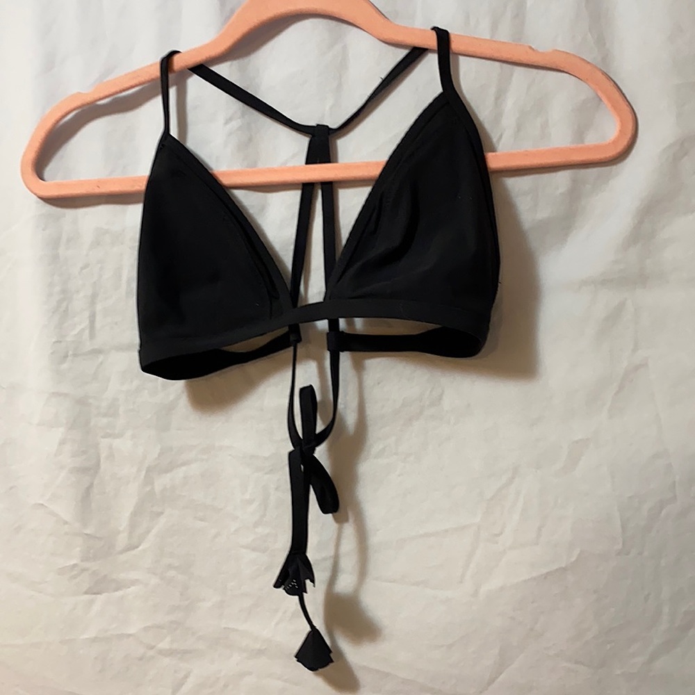 Lulu lemon black tie back bikini top. Sz S